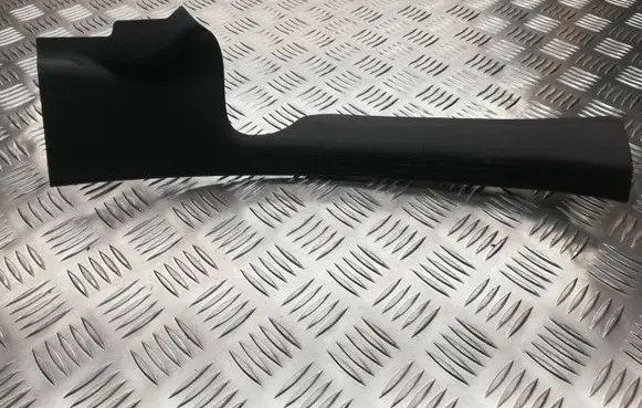 Mercedes-Benz GLC X253 C253 (C) pillar trim A2536860200
