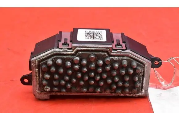 Audi A5 8T 8F Heater blower motor/fan resistor 8K0820521