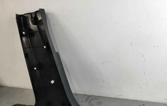 Audi Q2 - (B) pillar trim (bottom) 81a867240a