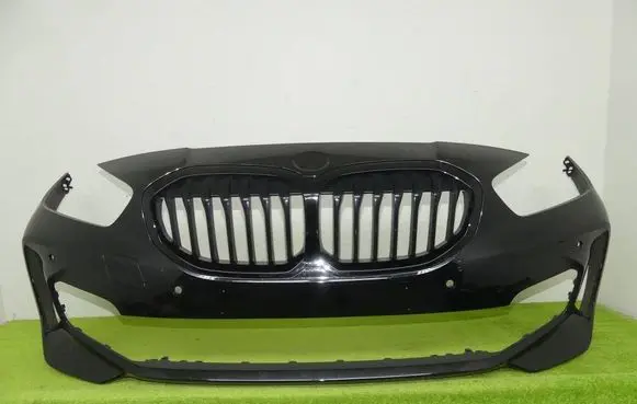 BMW 1 F40 Front bumper 8070928 51118070928