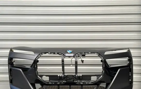 BMW 7 G70 Front bumper