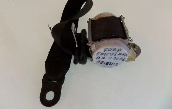 Ford Focus Front seatbelt 33032388G M51A61294AK