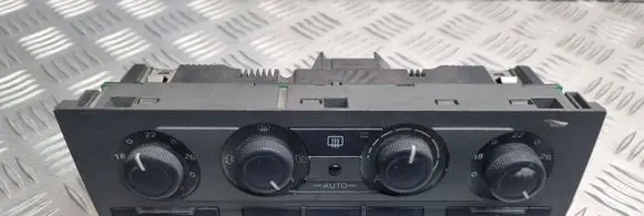 Audi A6 S6 C6 4F Climate control unit 4F1820043N 4F0910043