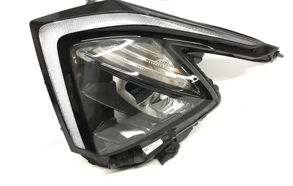 KIA Sportage Headlight/headlamp 92101R2XXX