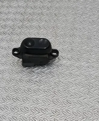 Chrysler PT Cruiser Electric window control switch 04671623AA