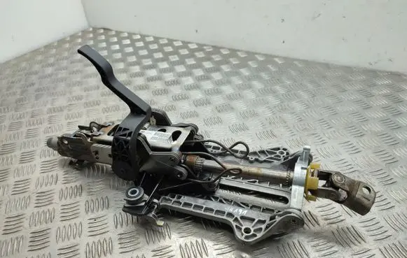 Land Rover Discovery 3 - LR3 Steering wheel lock QMB500760