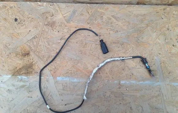 Audi A7 S7 4G Exhaust gas temperature sensor 059906088CP