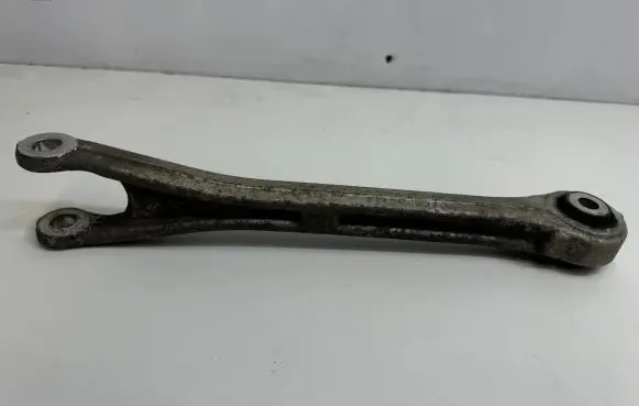 Maserati Ghibli Rear upper control arm/wishbone 69573