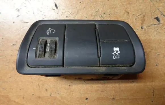 Hyundai i20 (GB IB) Headlight level height control switch 93300C8050