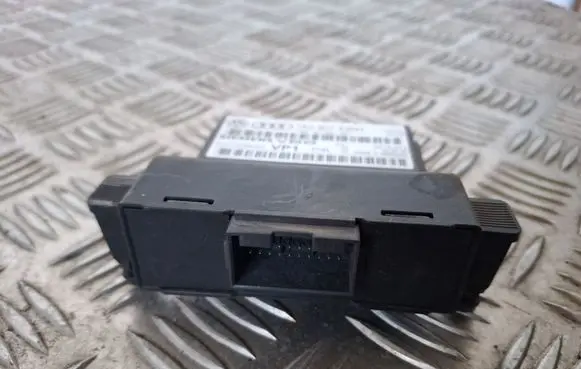 Volkswagen Caddy Gateway control module 1K0907951