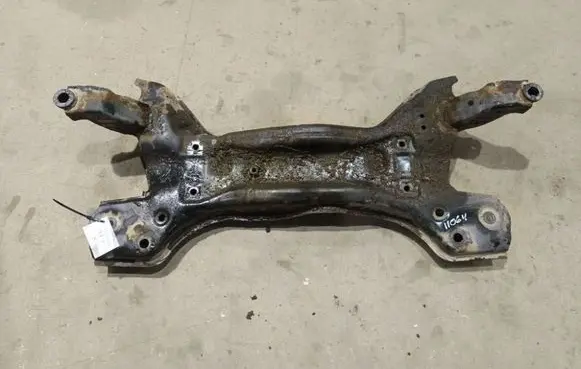 Skoda Fabia Mk2 (5J) Front subframe 