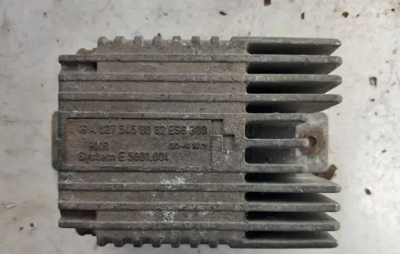 Coolant fan relay