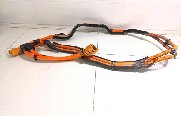 Mercedes-Benz GLE W167 Electric car charging cable A1675404200 53950610
