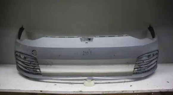 Volkswagen Golf VIII Front bumper