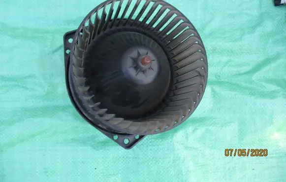 Opel Agila A Heater fan/blower EA31530350