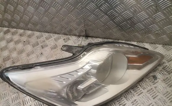 Ford Focus Headlight/headlamp 8m5113w029af