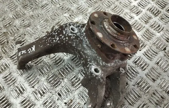 Audi A8 S8 D3 4E Rear wheel hub