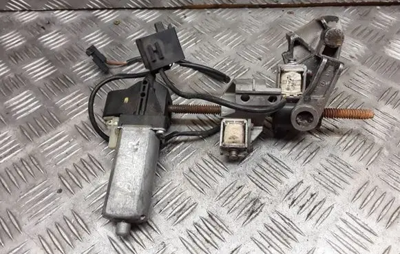 Jaguar S-Type Steering column adjust motor 0390201947