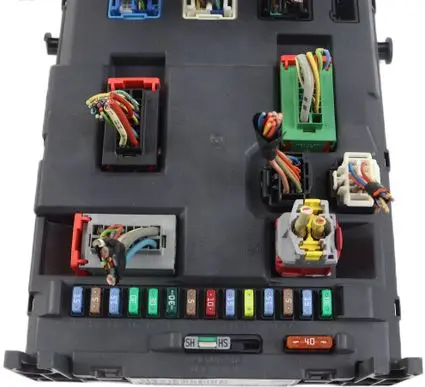 Citroen C3 Picasso Fuse module 9664983180 22661F01 PBT0676001