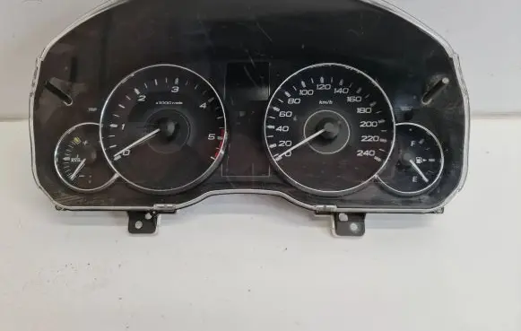 Subaru Outback Speedometer (instrument cluster) 0208951134151 0388011 NS05003N