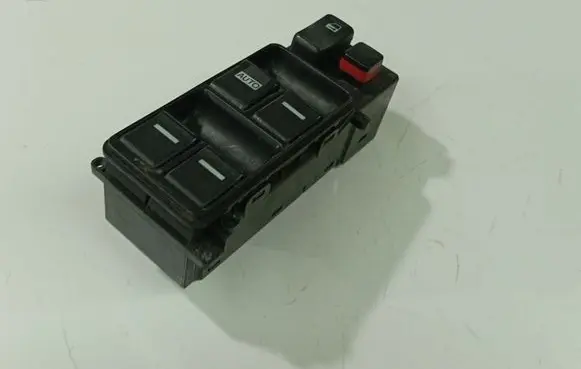 Honda Accord Electric window control switch CBHHH4GMF91
