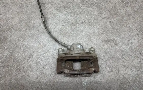BMW i3 Front brake caliper 6860270 34116860270