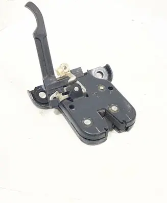 Audi A3 S3 8P Tailgate/trunk/boot lock/catch/latch 8P3827469A