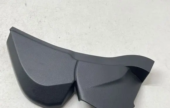 Subaru Crosstrek III Dashboard side end trim S15302450
