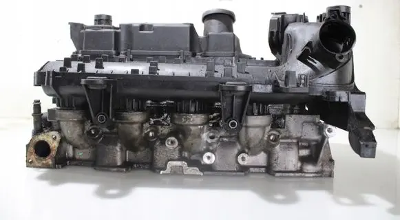 Engine head
