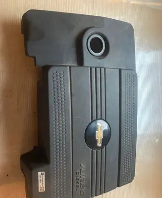 Chevrolet Captiva Engine cover (trim) 0304E98034