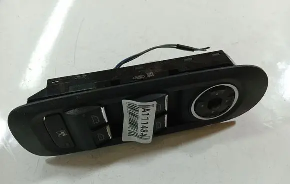 Ford S-MAX Electric window control switch 7S7T14A132AB