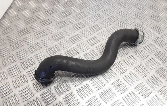 Mercedes-Benz E W211 Engine coolant pipe/hose A2115010882