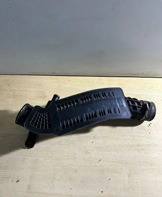 Mercedes-Benz CLK AMG A209 C209 Intercooler hose/pipe A2710901537