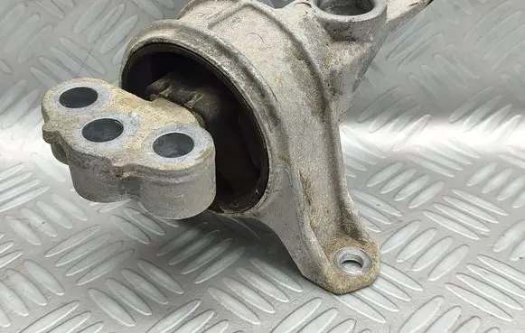 Opel Meriva B Engine mount vacuum valve