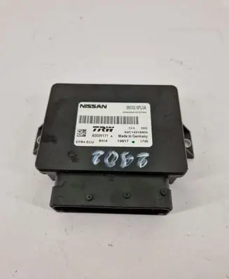 Nissan Qashqai Hand brake control module 360326fl0a