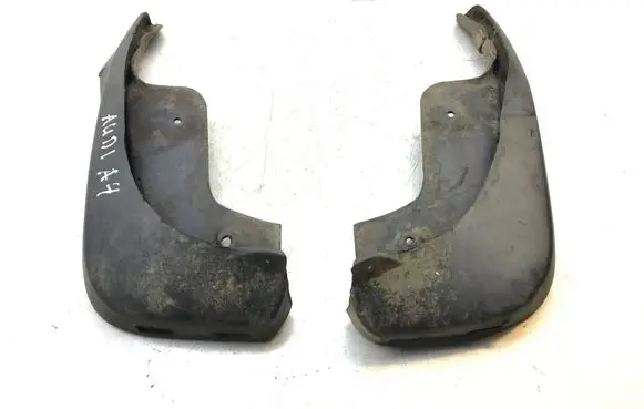 Audi A4 S4 B7 8E 8H Front mudguard K3190