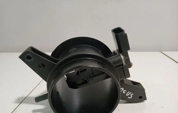 Ford Focus Mass air flow meter 7M5112B579BB