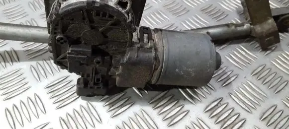 Renault Laguna I Wiper motor