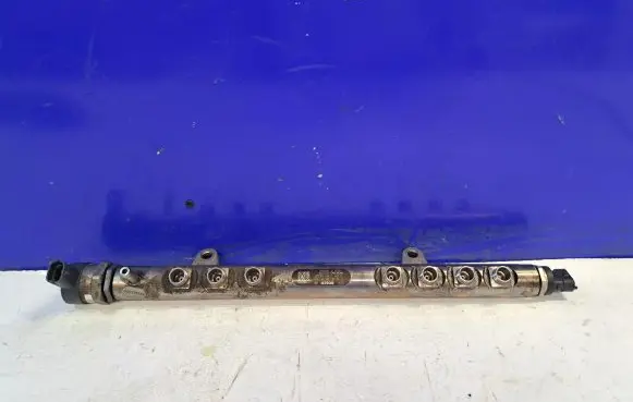 Volvo S80 Fuel main line pipe 30777759 31216313