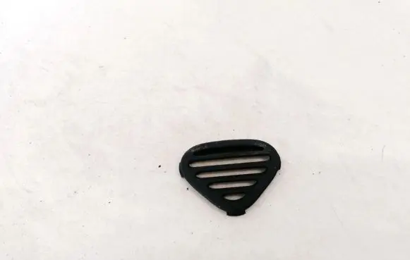 Peugeot 406 Dash center air vent grill 9616428577