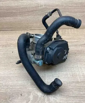Audi A4 S4 B5 8D Throttle valve 058133063 058121058A WITHPLUG