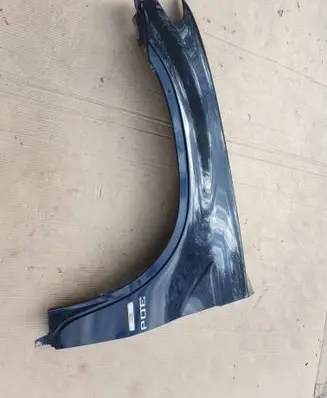 BMW X5 E53 Fender 