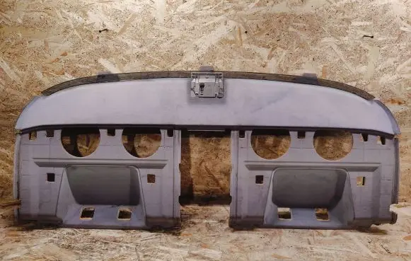 Mercedes-Benz S W140 Parcel shelf