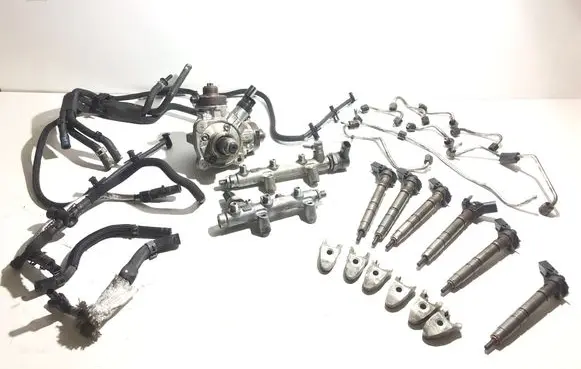 Audi A5 Sportback 8TA Fuel injection system set 059130277CD 0986437435 059130089BT