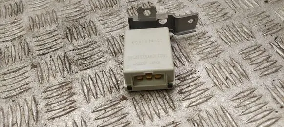 Subaru Forester SG Light washer relay 88018SA000