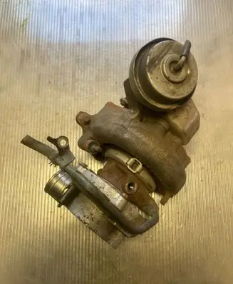 Toyota RAV 4 (XA30) Turbo 1720126030 060807379N