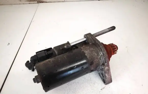 Skoda Octavia Mk2 (1Z) Starter motor 02z911024h 0001153007
