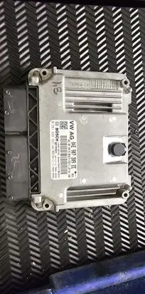 Volkswagen Jetta USA Engine control unit/module 04E907309