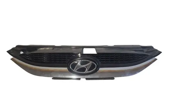 Hyundai ix35 Front bumper upper radiator grill 863512Y000