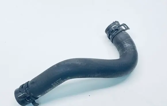 Volkswagen PASSAT B6 Engine coolant pipe/hose 1K0121058P